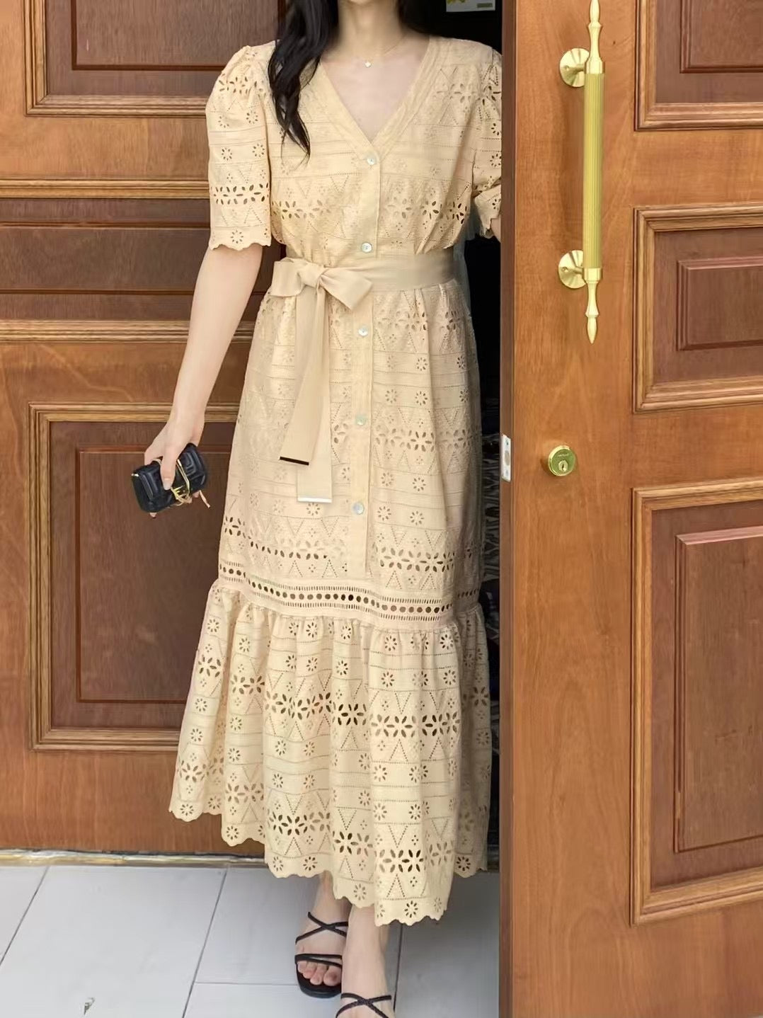 古典氣質蕾絲短袖洋裝