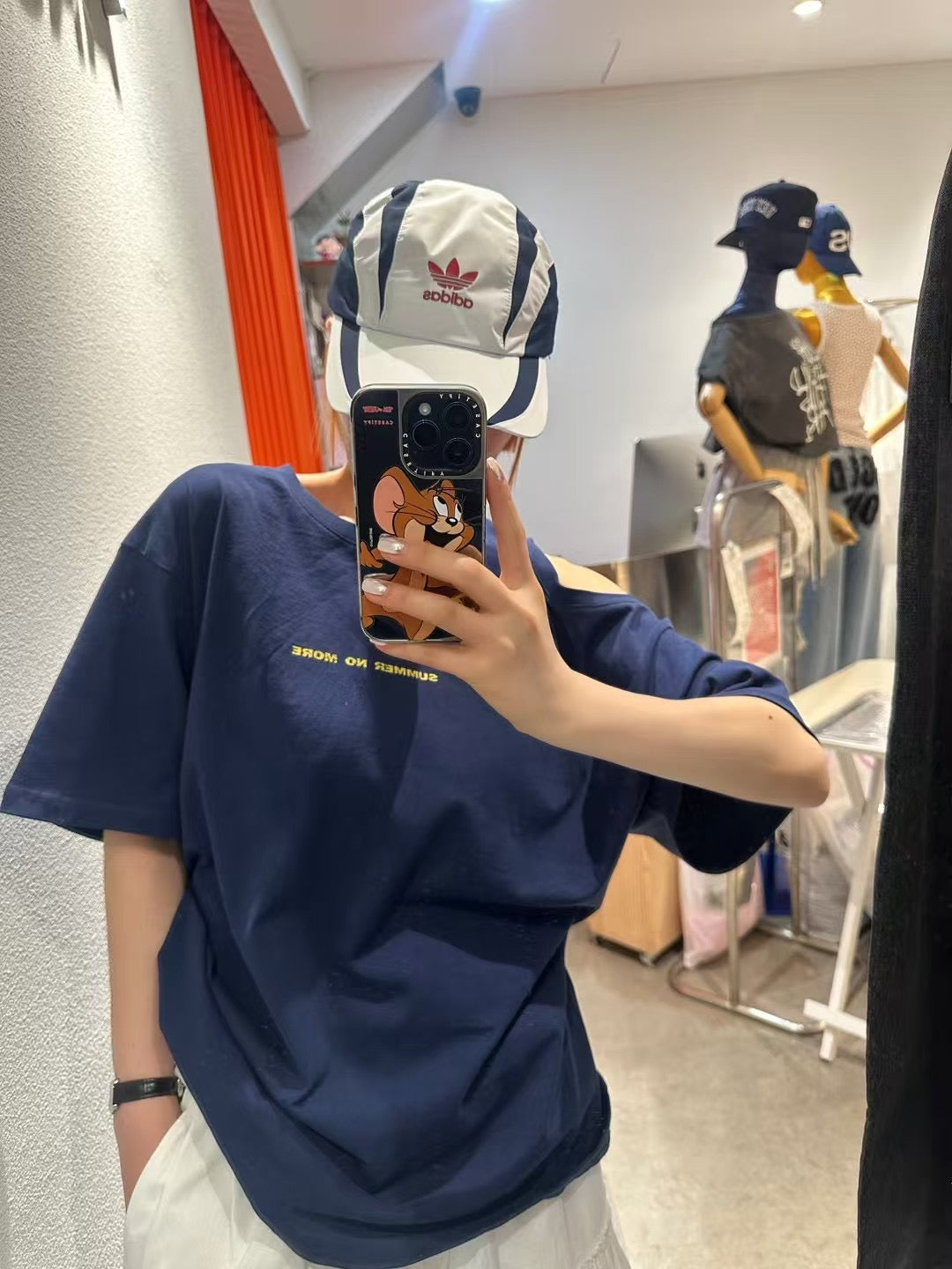 必收SUMMER露肩寬鬆造型T